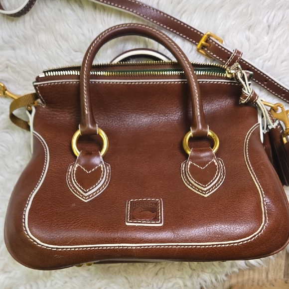 Dooney & Bourke Handbags - Dooney & Bourke Rich Brown Leather Satchel